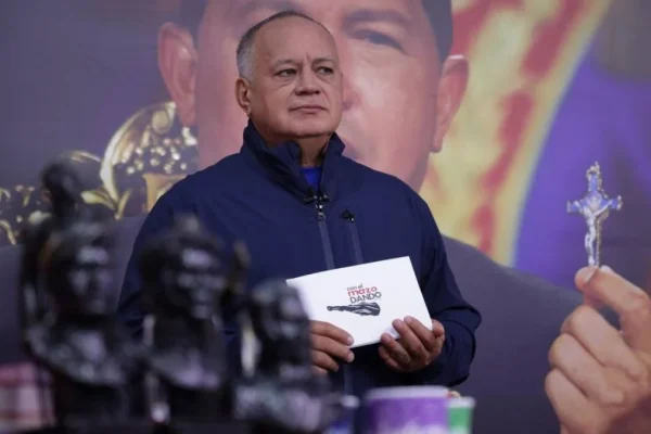 Cabello denuncia manipulación mediática en torno a la muerte de Edwin Santos