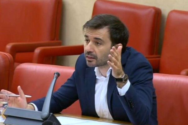 Diputado español critica política hacia Venezuela