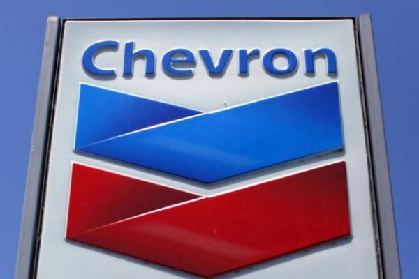 Extienden licencia a Chevron hasta 2025