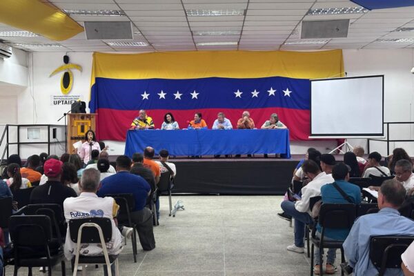 Leudys González acompañó a la estructura regional de Futuro en el Congreso del Bloque Histórico en el estado Táchira Leudys González acompañó a la estructura regional de Futuro en el Congreso del Bloque Histórico en el estado Táchira