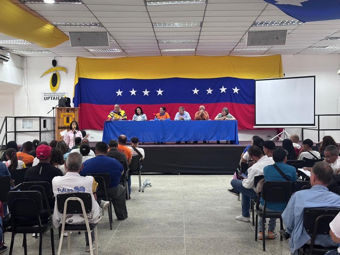 Leudys González acompañó a la estructura regional de Futuro en el Congreso del Bloque Histórico en el estado Táchira
