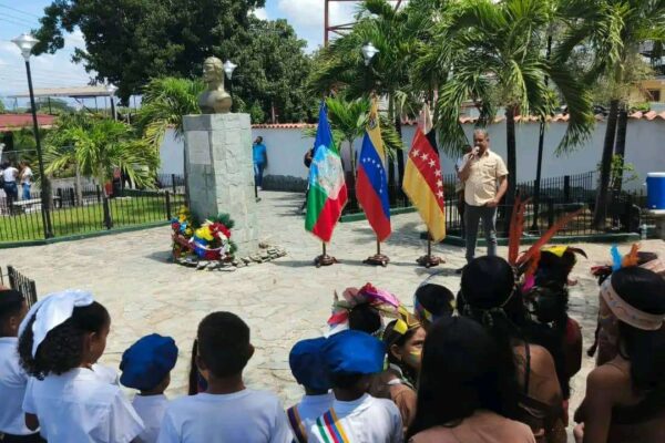 Yarenses conmemoran la resistencia indígena con actos culturales Yarenses conmemoran la resistencia indígena con actos culturales