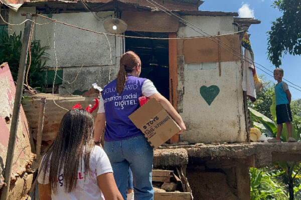 Conexión Social Digitel dona más de 1.400 juguetes a niños y niñas de comunidades vulnerables de Caracas