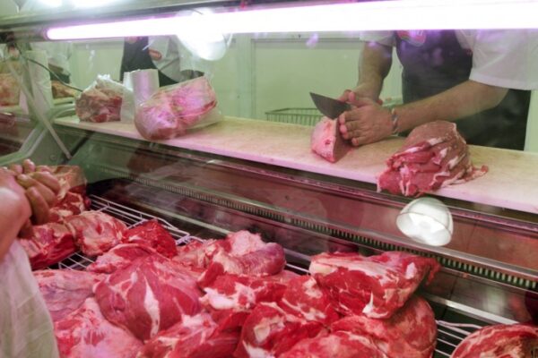 Consumo de cochino ronda los dos kilos per cápita al mes Altos precios de ingredientes no impiden cumplir con la cena de Año Nuevo