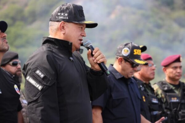'Ellos podrán entrar, el problema va a ser salir'
