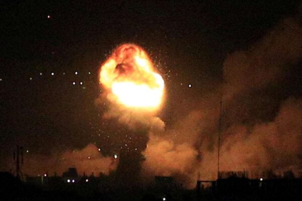 Israel destruye la defensa antiaérea de Siria Israel destruye la defensa antiaérea de Siria