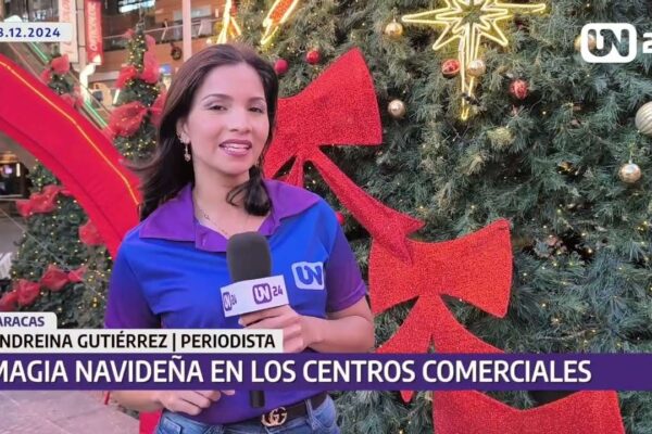 La Navidad ilumina los centros comerciales caraqueños