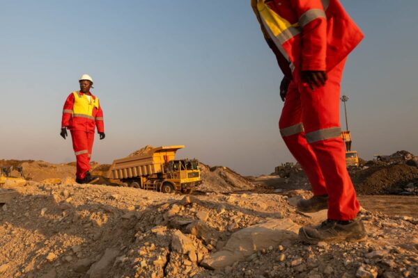 Los países árabes pujan fuerte por los minerales críticos | Negocios EL PAÍS
