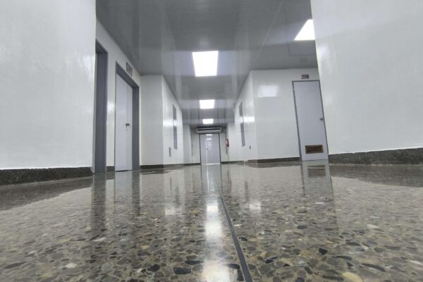 Reinauguran área de medicina interna del hospital Dr. Pablo Acosta Ortiz 