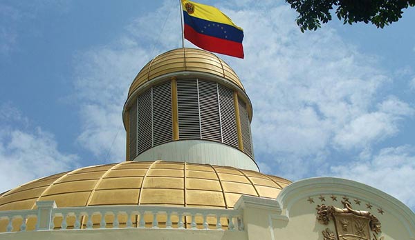 Asamblea Nacional convocó a los partidos políticos y a gobernadores opositores para elaborar cronograma electoral 2025 Presupuesto de la Nación de 2024 plantea incremento salarial del 10% y del 70% en bonificaciones
