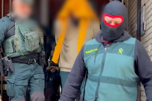 Desarticulan en España una red de explotación sexual y liberan a nueve víctimas migrantes Desarticulan en España una red de explotación sexual y liberan a nueve víctimas migrantes