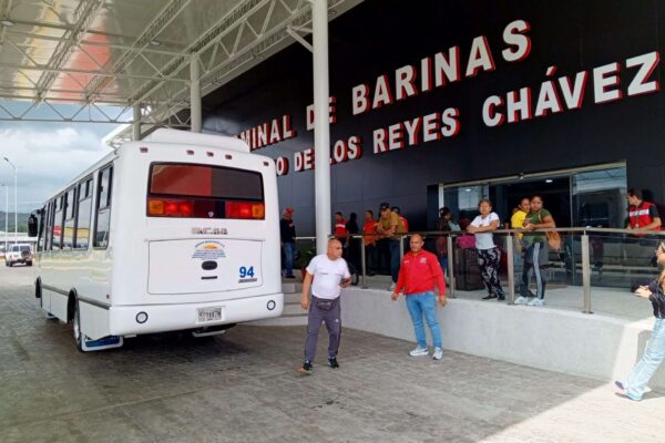 Inició operaciones el nuevo terminal de pasajeros de Barinas