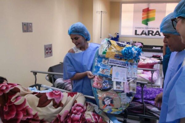 Una niña abrió el registro de nacidos en Lara este 2025