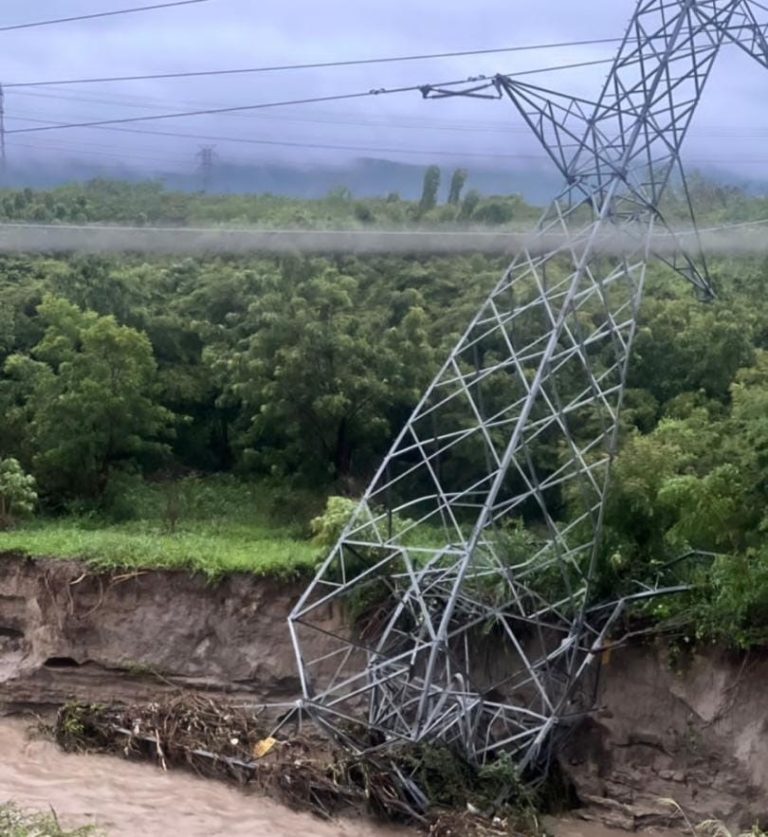 Ataque terrorista causó caída de torre de transmisión eléctrica en Anzoátegui