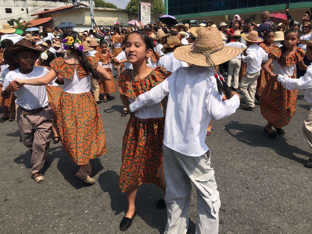 Montan "joropódromo" en Portuguesa con más de 3.000 parejas de baile