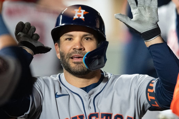 Altuve con su consistencia habitual en el inicio de zafra