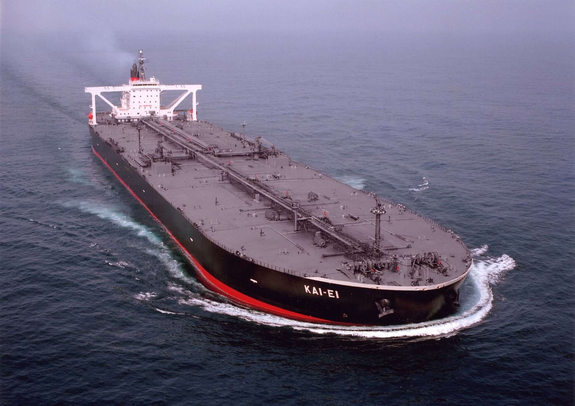 Reuters: compradores de petróleo venezolano han reanudado la carga de crudo
