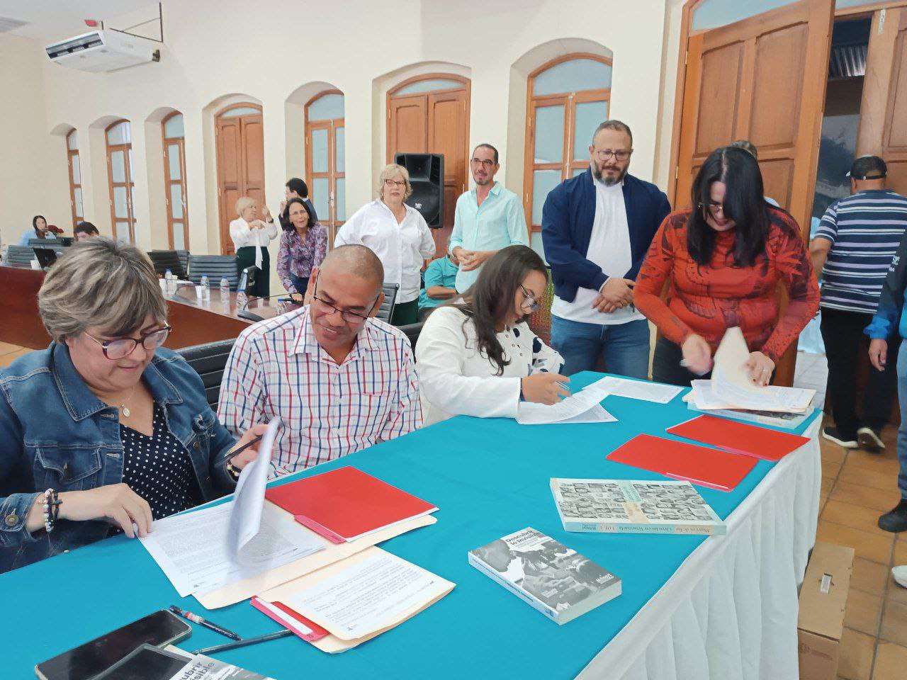 Universidad de Carabobo y ministerio de Ciencia y Tecnología suscriben acuerdos de investigación