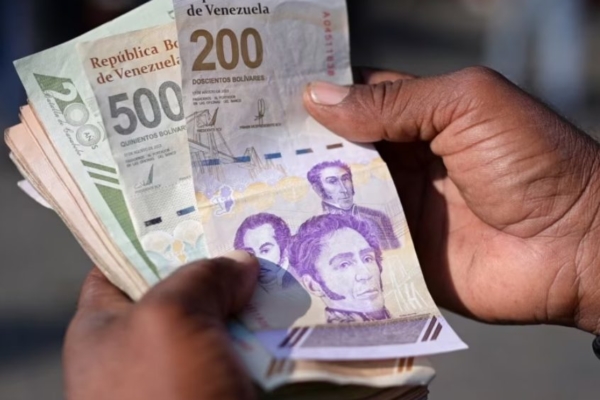 Créditos bancarios pagarán impuesto 1×1000 en el Distrito Capital 51% de las empresas ha comenzado a "bolivarizar" las remuneraciones