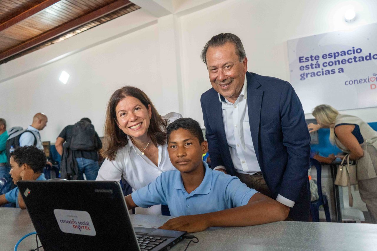 Digitel dotó de conectividad a centros educativos y de salud en la Isla de Coche