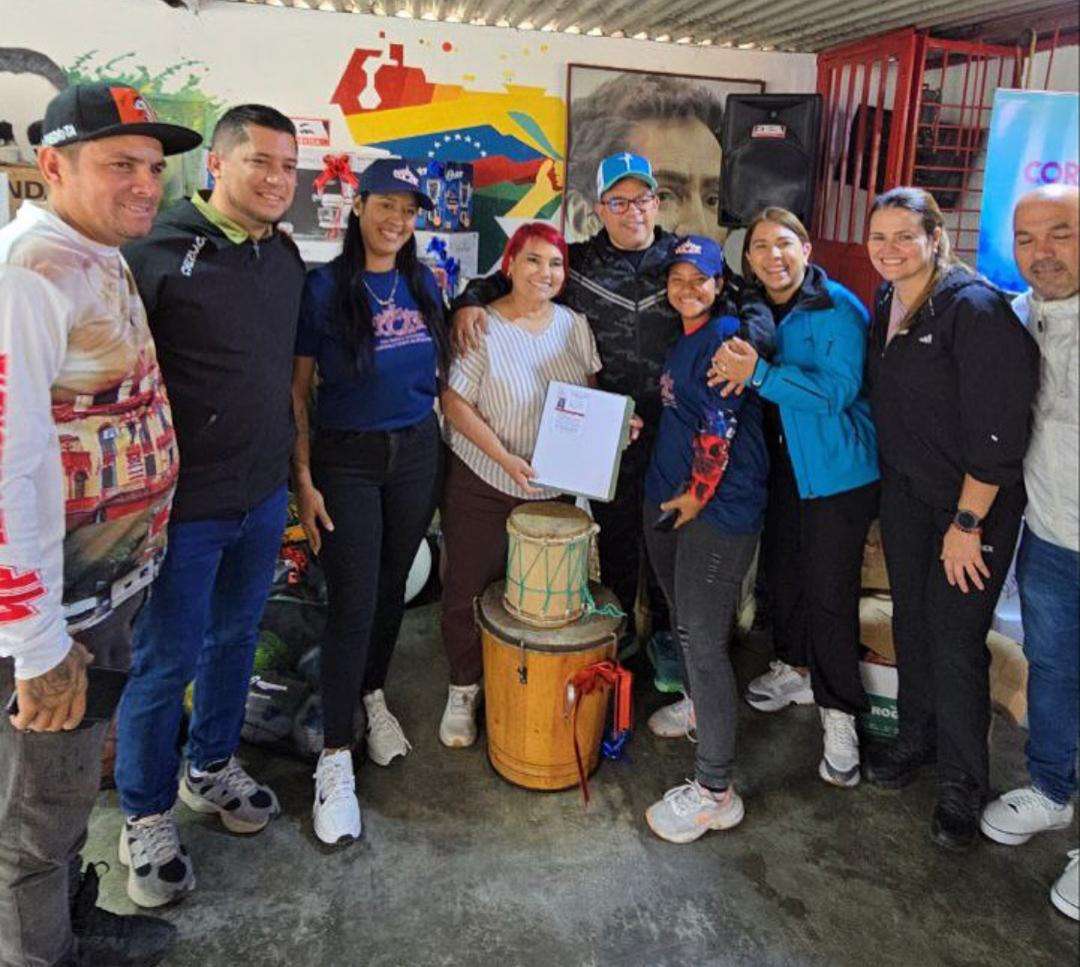 Emprendimientos turísticos del 23 de Enero reciben apoyo para fortalecer rutas