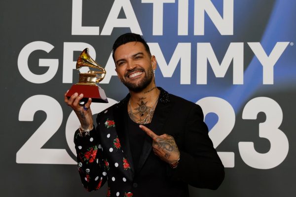 Luis Fernando Borjas tiene 'Juguete nuevo'