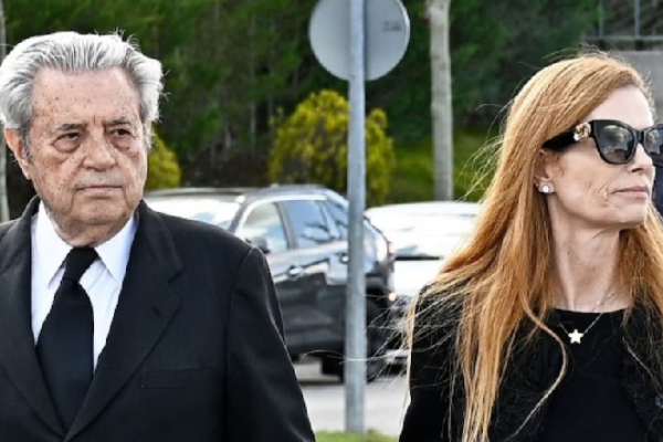 Muere Francisco de Borbón y Escasany, primo del rey Juan Carlos, diez días después que su hermano Alfonso