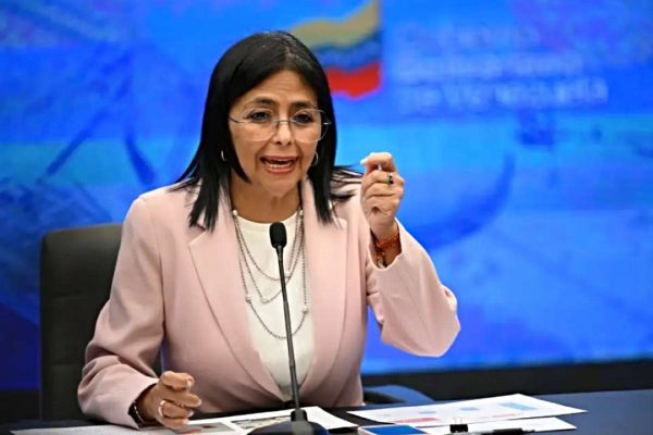 Rodríguez: “si quieren nuestro petróleo, tendrán que pagarlo”