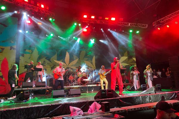 Alpha Blondy en Caracas fue paz, amor y lluvia