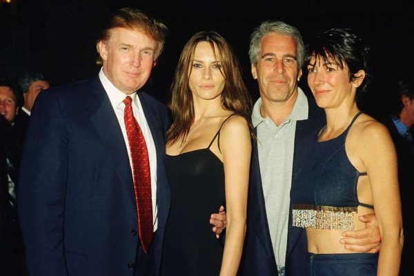 Biógrafo de Trump: existen pruebas condenatorias sobre relación con Epstein