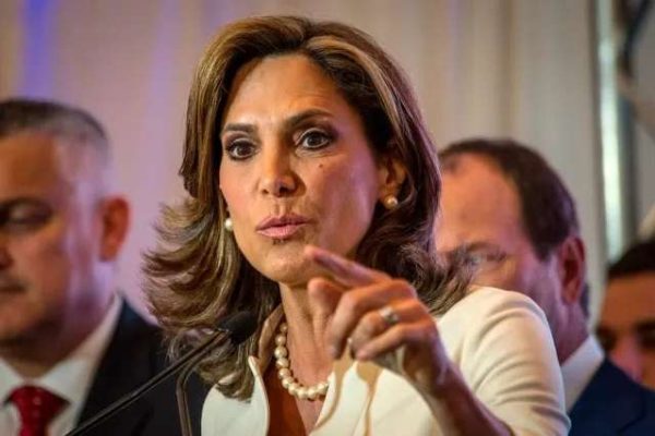 Congresista María Elvira Salazar critica las políticas migratorias de Trump Congresista María Elvira Salazar critica las políticas migratorias de Trump