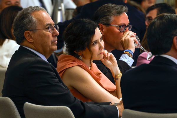 El constructor del ‘caso FP’ que salpica al Gobierno de Ayuso dice que Madrid le pagó decenas de obras con contratos fraccionados | Noticias de Madrid EL PAÍS