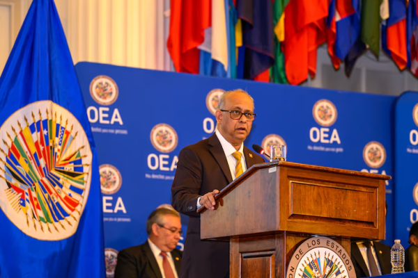 Estados Unidos advierte que abandonará la OEA si no asume un compromiso político para lograr la democracia en Venezuela