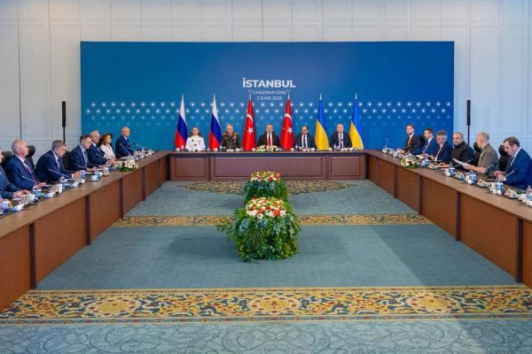 Finaliza segunda ronda de conversaciones entre Rusia y Ucrania en Estambul