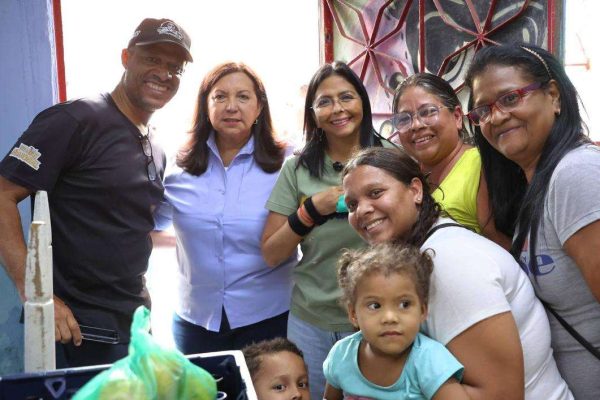 Gobierno acuerda con sectores productivos para garantizar precios justos