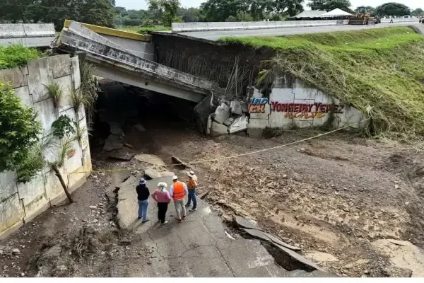 Gobierno nacional en alerta ante llegada de onda tropical 10