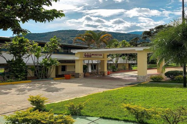 Hotel Venetur Mérida habilitado como centro de acopio Hotel Venetur Mérida habilitado como centro de acopio