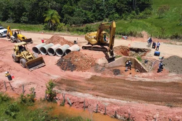 Inspeccionan trabajos de recuperación vial en la Guayana Esequiba