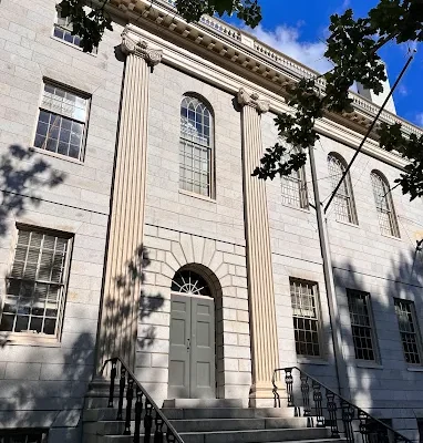 Jueza bloquea orden de Trump contra estudiantes extranjeros de Harvard Jueza bloquea orden de Trump contra estudiantes extranjeros de Harvard