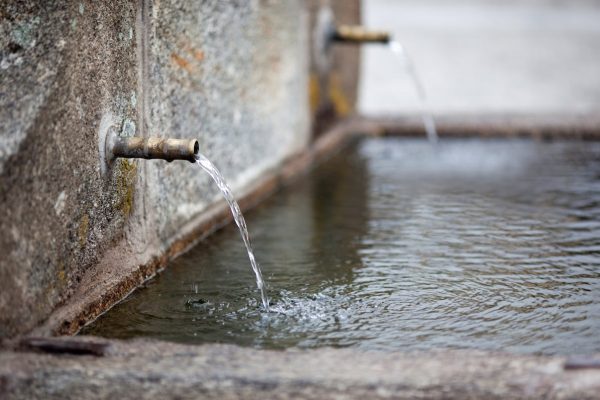 La ciudad de Ávila se queda sin agua potable por exceso de manganeso | España EL PAÍS
