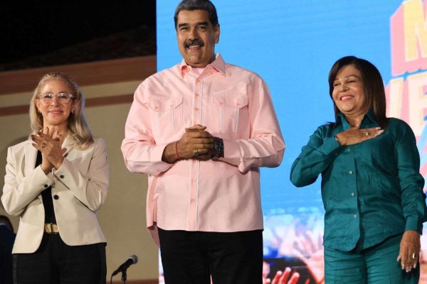 Maduro celebra llegada de la primera gobernadora de Nueva Esparta