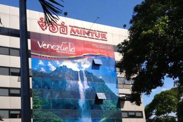 Mintur activa plataforma sistematizada para la recaudación en el sector turístico