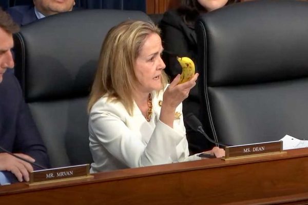 “No podemos ´construir´ bananas”: la crítica fulminante a los aranceles de Trump “No podemos ´construir´ bananas”: la crítica fulminante a los aranceles de Trump