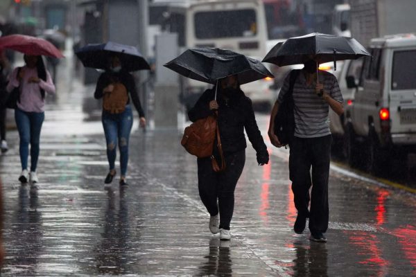 Seguirá lloviendo duro - Últimas Noticias