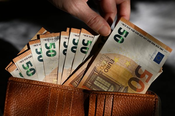 Última llamada al ahorro conservador para conseguir una rentabilidad del 3% | Mercados Financieros Cinco Días