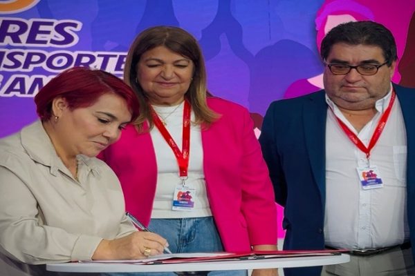 Venezuela suscribe acuerdo para ejecutar plan de turismo inclusivo