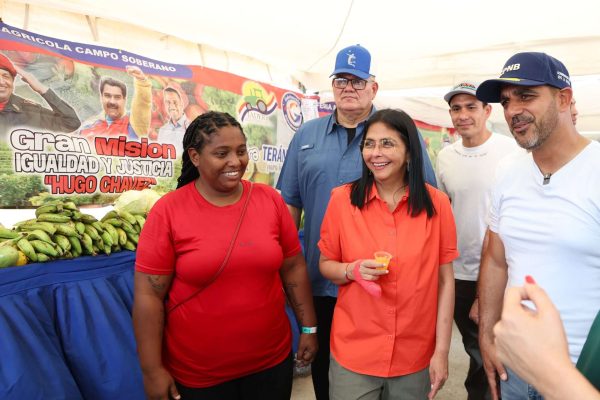 Vicepresidenta Delcy Rodríguez supervisa jornada de Atención social en La Guaira