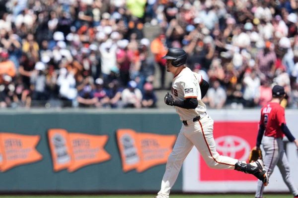 Wilmer Flores brilló en el triunfo de Gigantes Wilmer Flores brilló en el triunfo de Gigantes