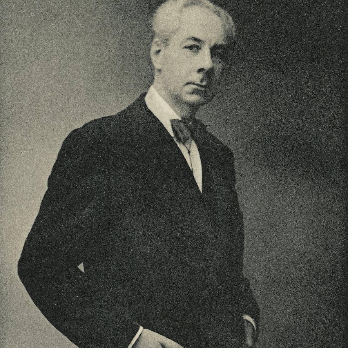 El escritor Roger Martin du Gard (Neuilly-sur-Seine, 1881-Belleme, 1958), galardonado con el premio Nobel en 1937.