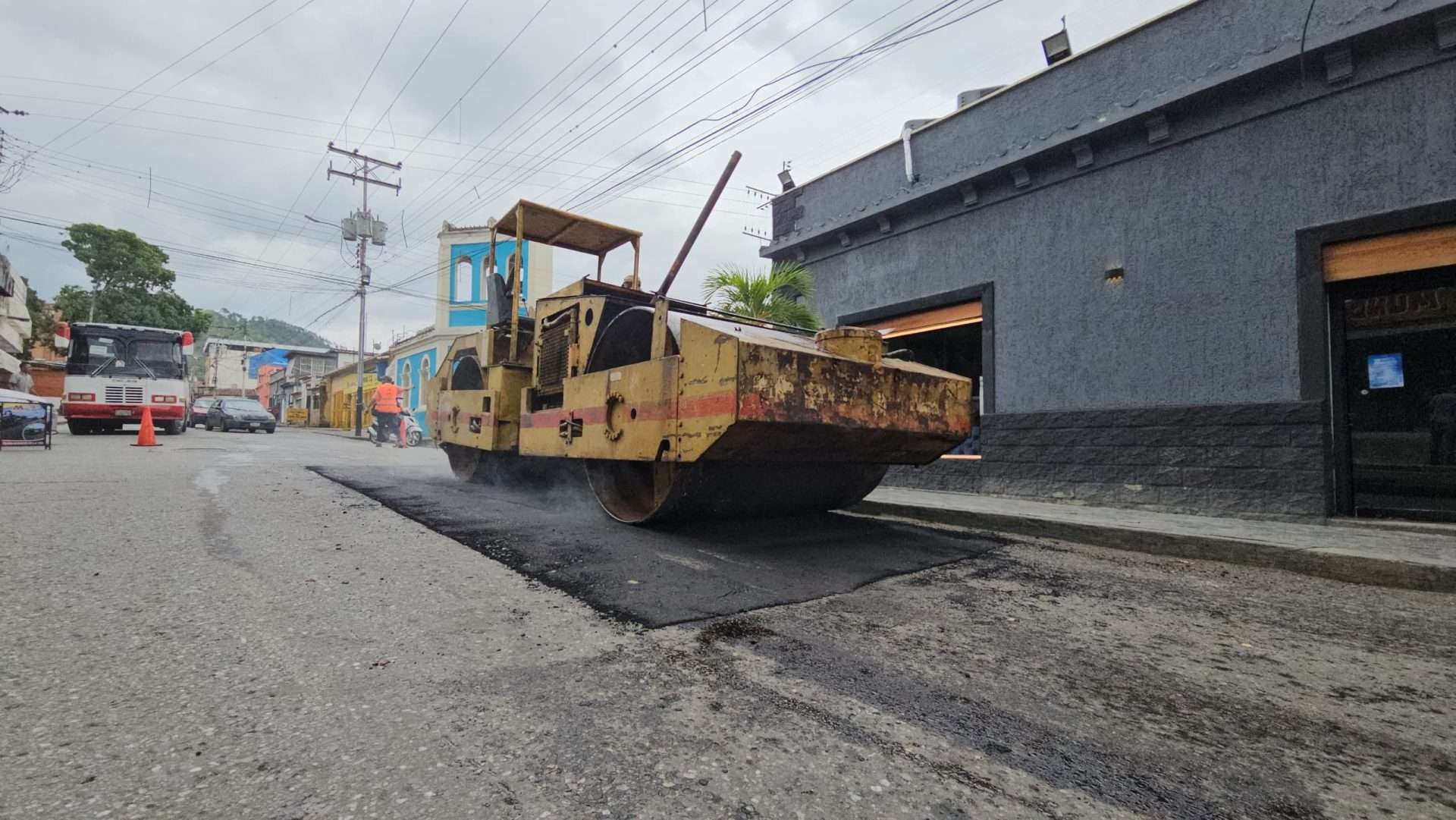 Activan plan de mantenimiento vial en la capital de Guárico